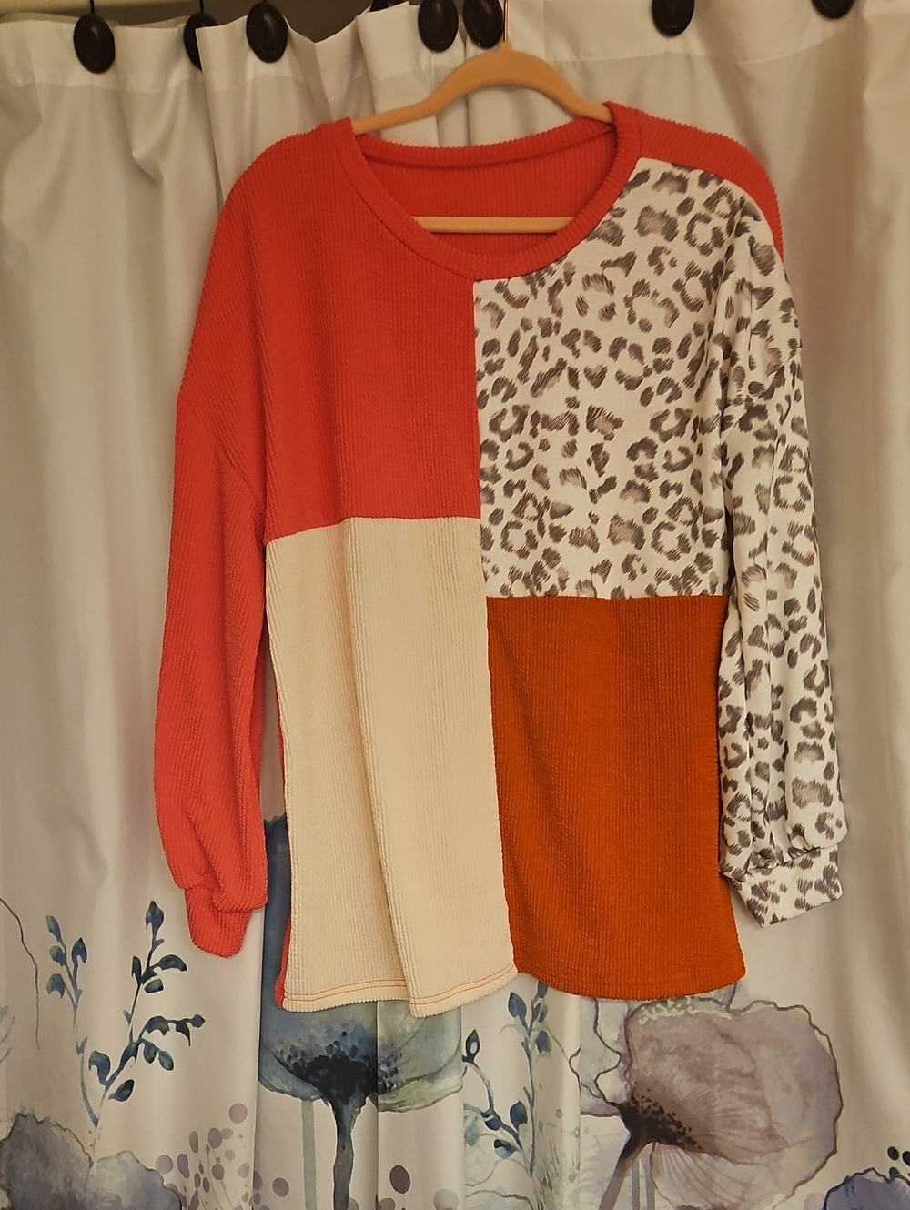 Colorblock Leopard Print Patchwork Sweater - Orange & Cream